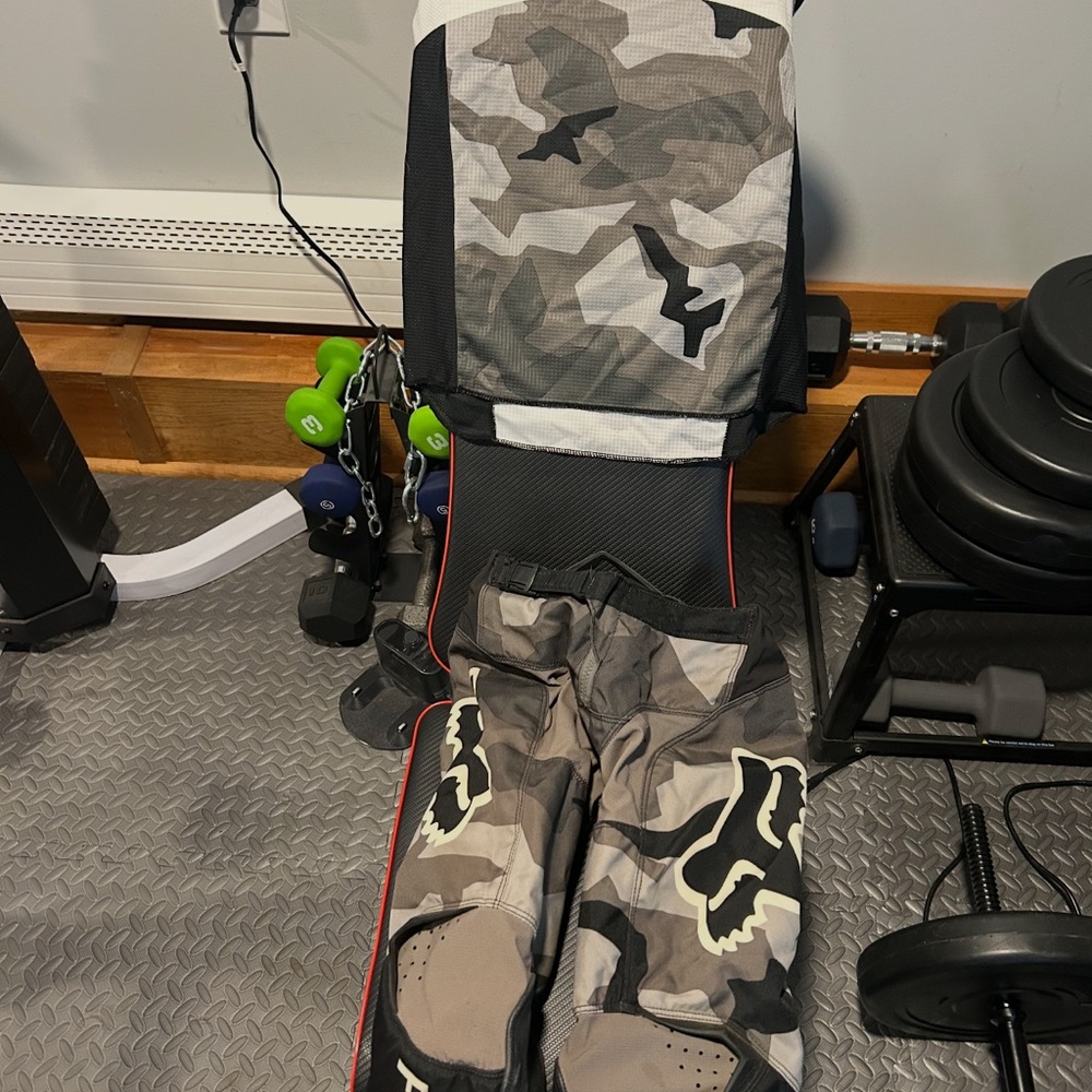 Fox Camouflage VR Accessories